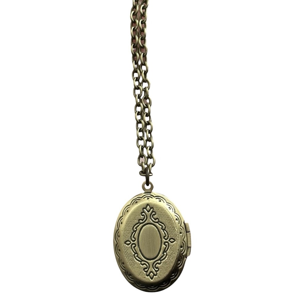 Vintage Style Bee Cameo Locket Necklace Photo Jewelry - Picture 2 of 5